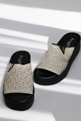 Bosphorus genuine leather slippers Beige