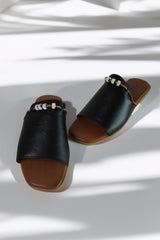 Women's low-soled clogs, black genuine leather, with accessories