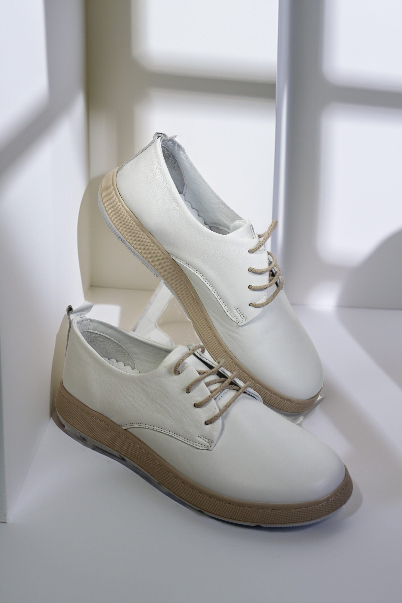 Pantofi piele naturala Colin Alb image 1