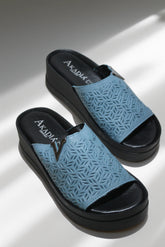 Bosphorus natural leather slippers Blue