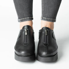 Women's casual shoes with zipper Black elegant natural leather Sinergie