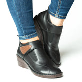 Ghete cu bareta Neagra de dama din piele naturala Camel