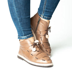 Ghete casual scurte dama cu sireturi Vision din piele naturala Oslo