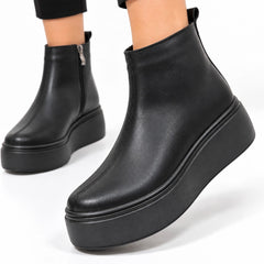 Ghete piele intoarsa Marsilia Black