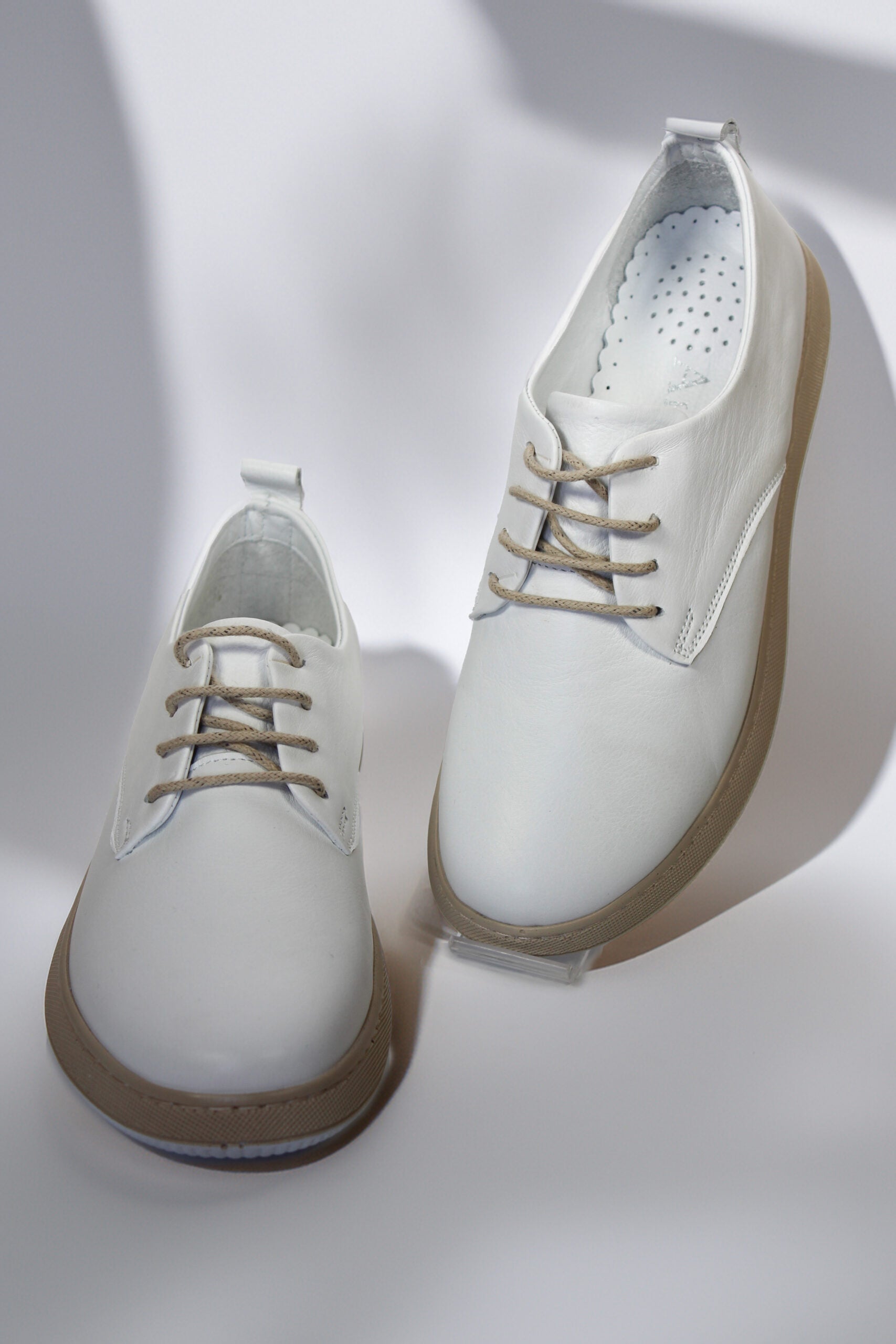 Pantofi piele naturala Colin Alb image 3