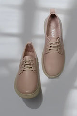Elegant women's casual shoes made of natural leather Colin Powder Pink