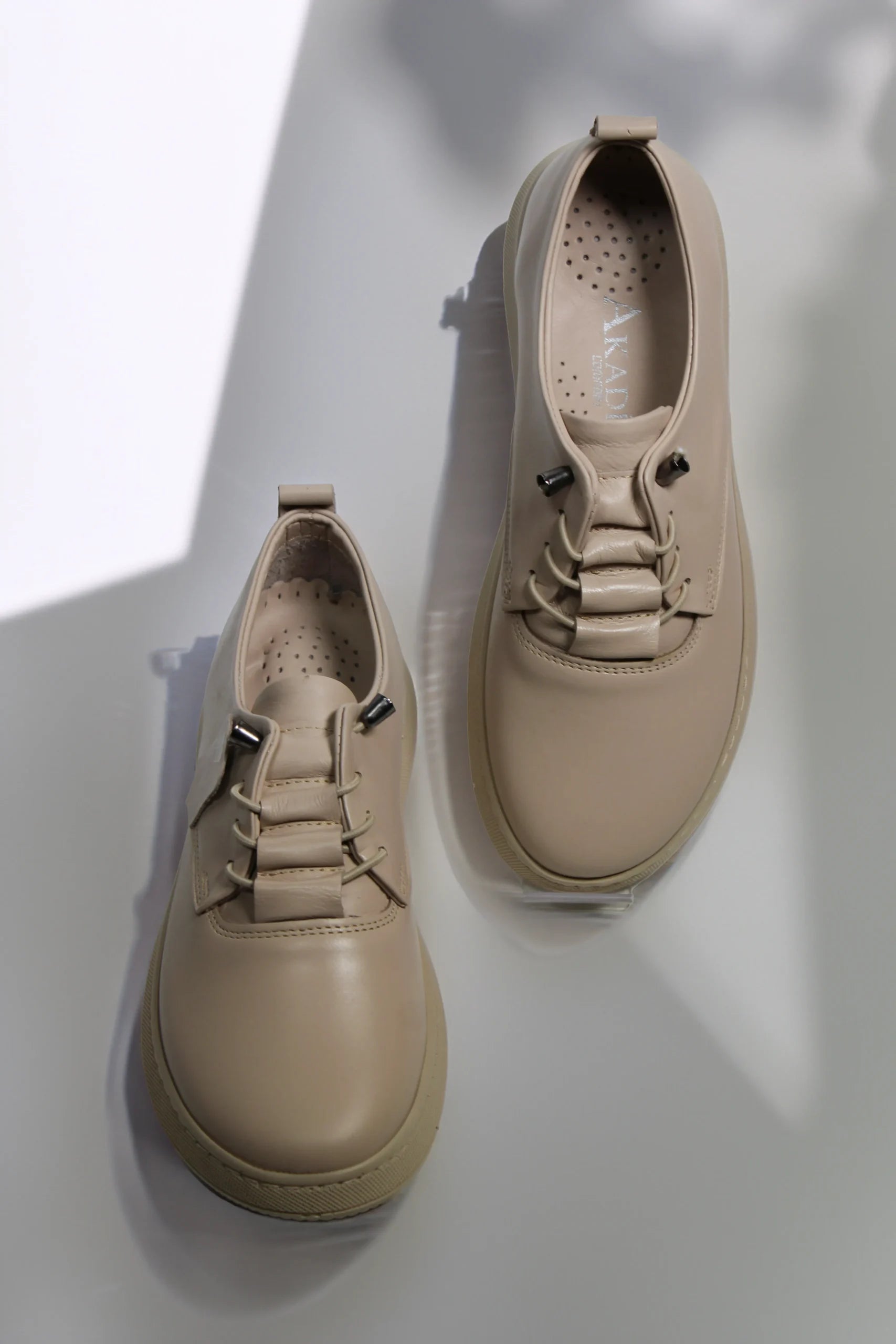 Pantofi piele naturala Cresida Bej image 2