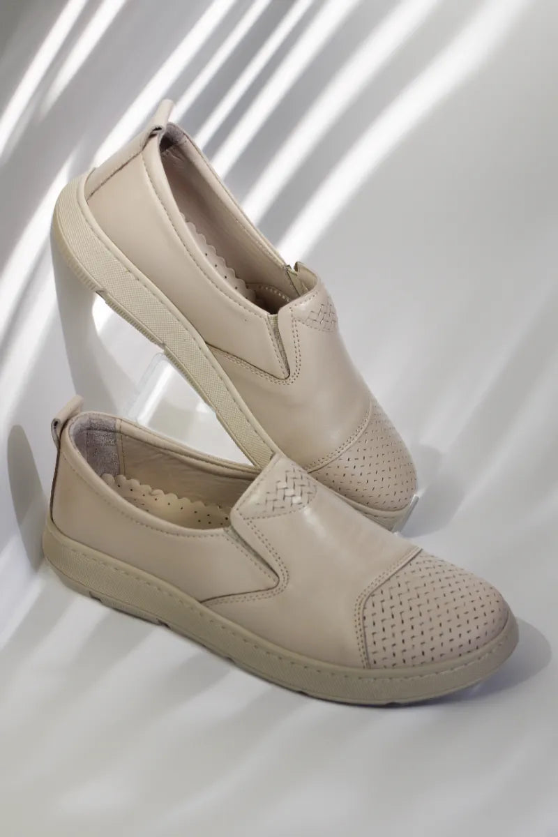 Pantofi piele naturala Debora Bej image 1