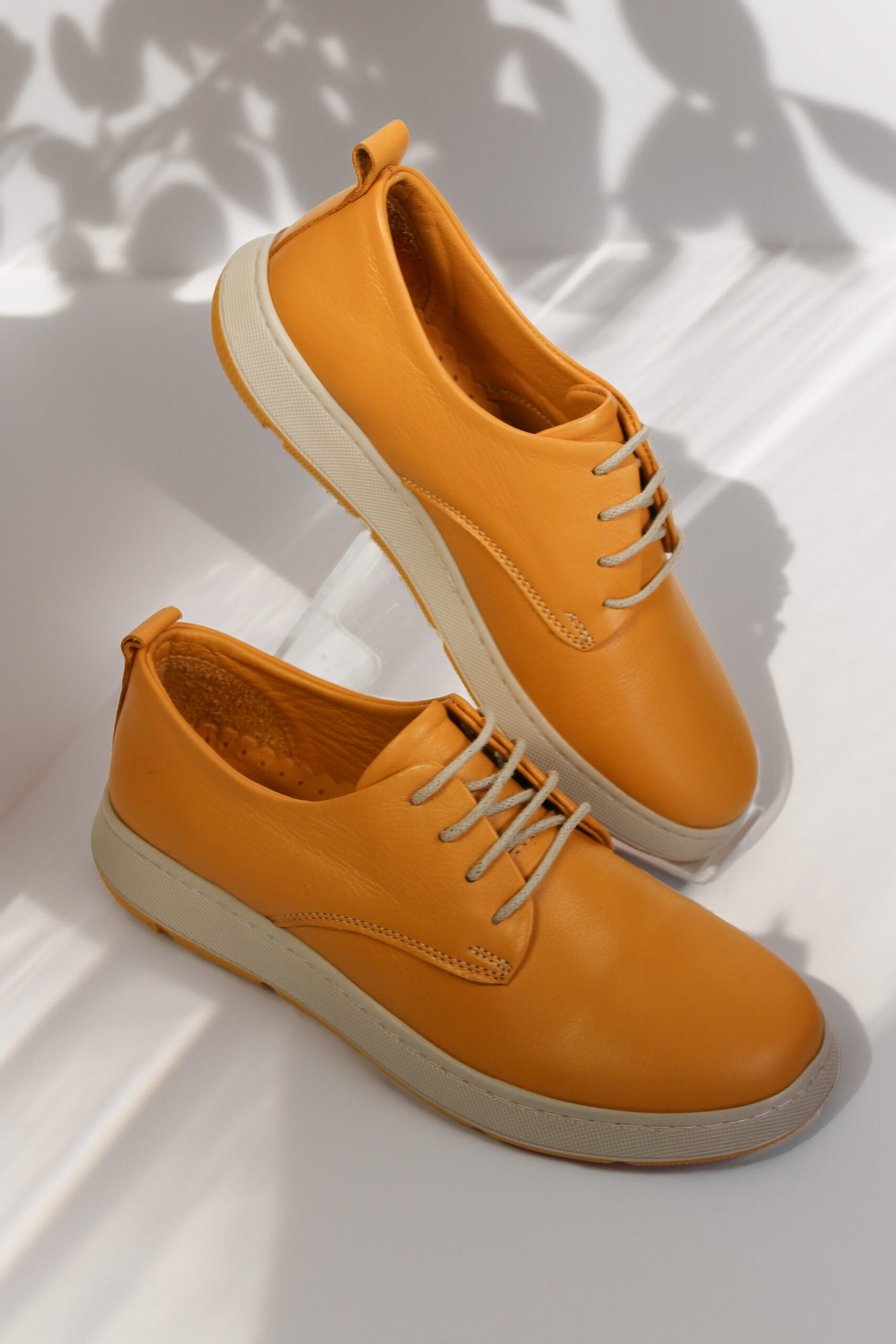 Pantofi piele naturala Colin Mustar Galben image 1