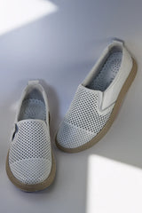 Elegant women's casual shoes made of natural leather Heliora 2 White