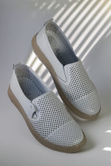 Elegant women's casual shoes made of natural leather Heliora 2 White