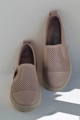 Elegant women's casual shoes, natural leather Heliora 2, Powder Pink