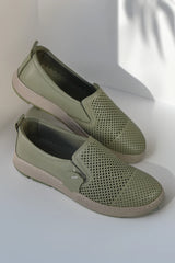 Elegant women's casual shoes made of natural leather Heliora 2 Avocado Green