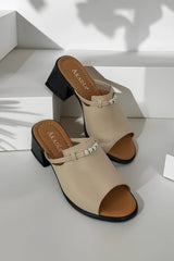 Viva genuine leather heeled sandals with accessories Beige