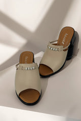 Viva genuine leather heeled sandals with accessories Beige