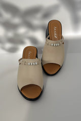 Viva genuine leather heeled sandals with accessories Beige