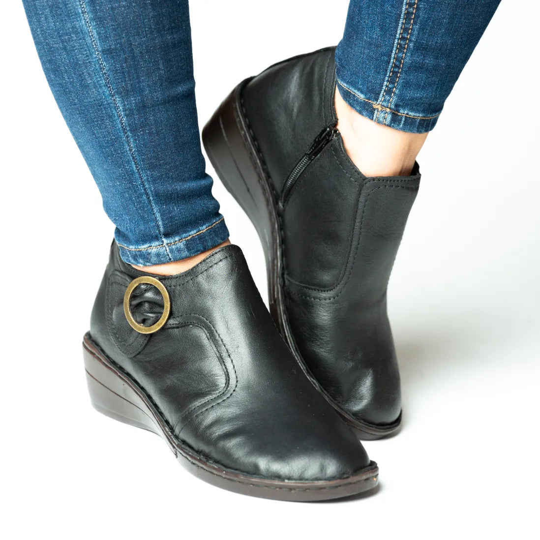 Botine comode negre din piele cu talpa ortopedica si fermoar Venice