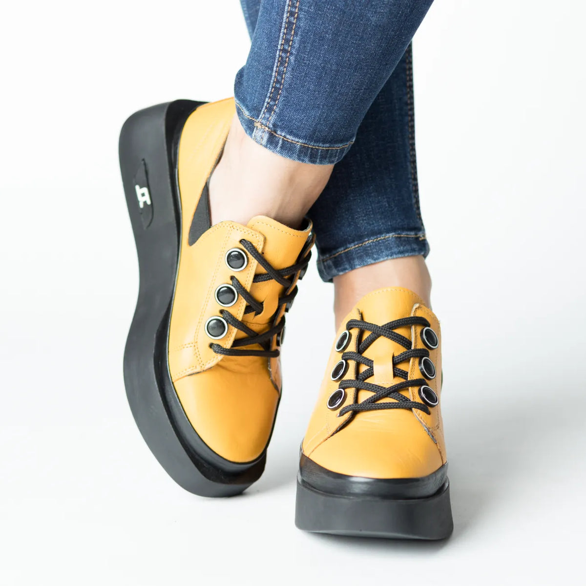 Pantofi casual dama cu siret Galben Mustar eleganta din piele naturala Boomerang