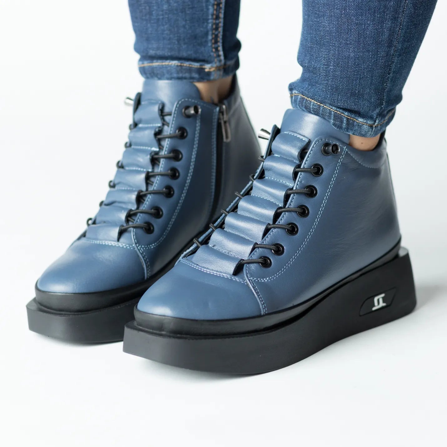 Ghete cu fermoar Albastru Jeans la glezna de dama din piele naturala Belora