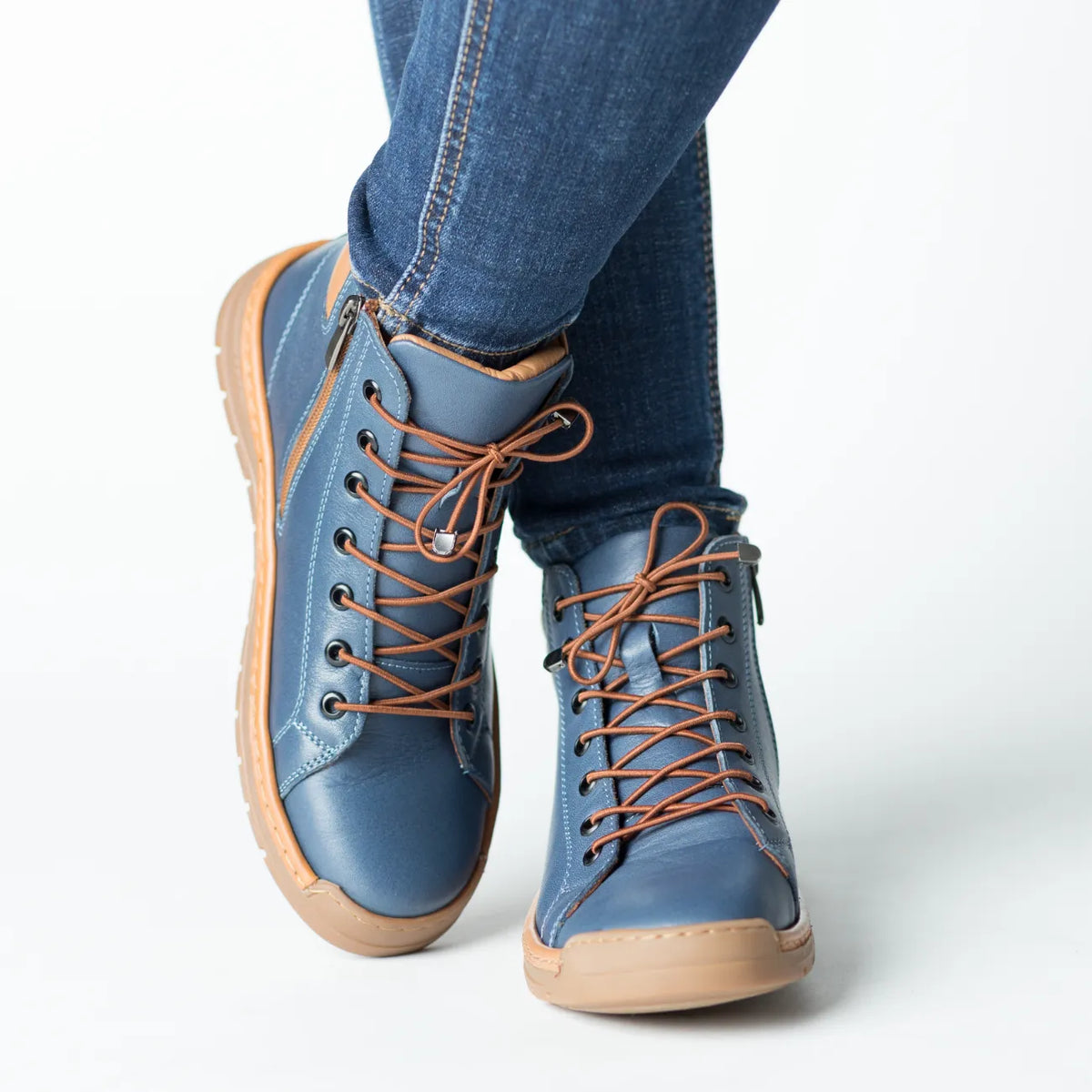 Women's Blue Jeans with Brown Ankle Boots Made of Genuine Leather Molivo