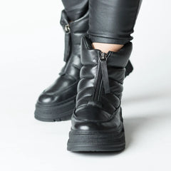 Women's Black Snow Boots with Zipper Made of Genuine Leather Pucioasa