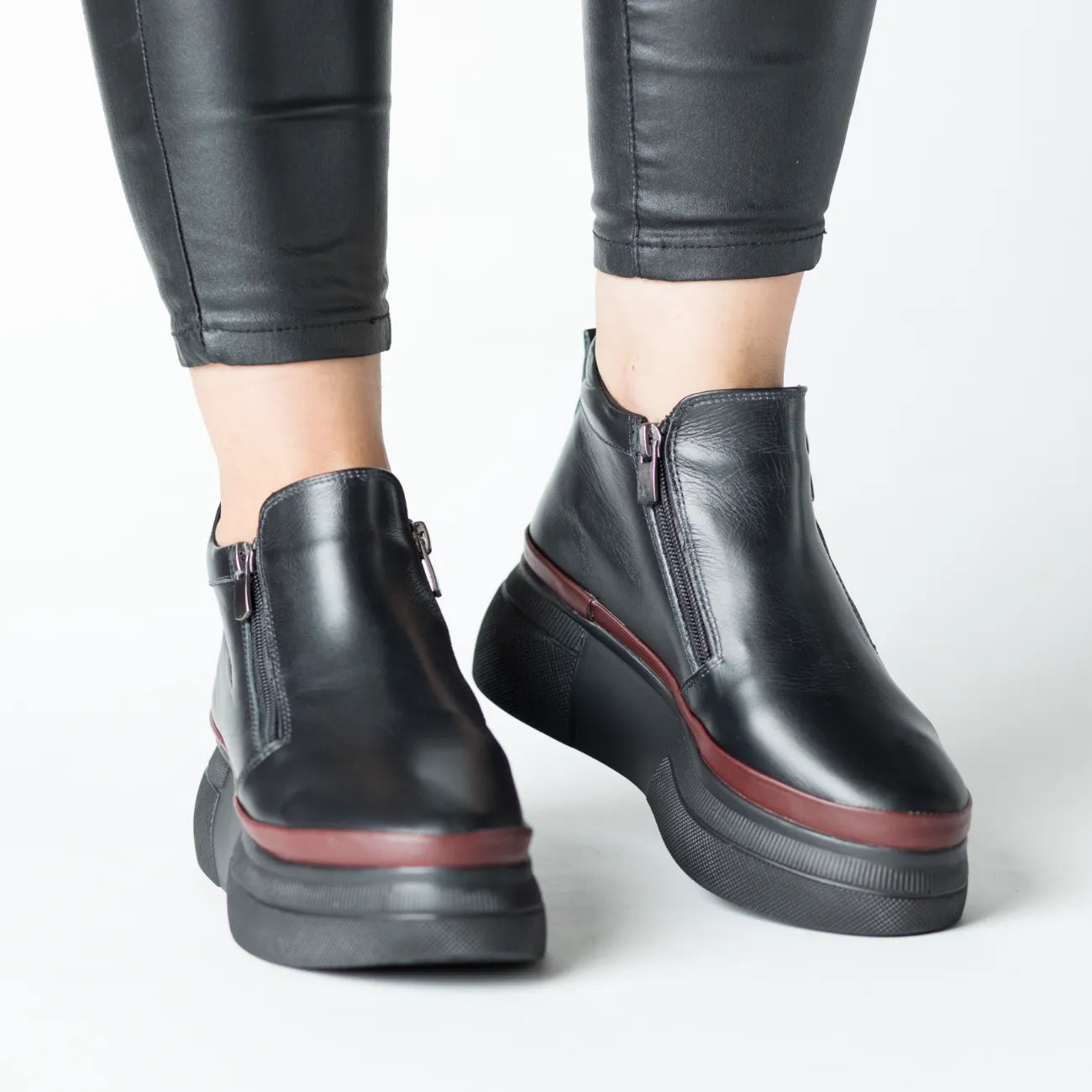 Botine de iarna eleganta, Ghete cu fermoar la glezna de dama din piele naturala Neagra Sky