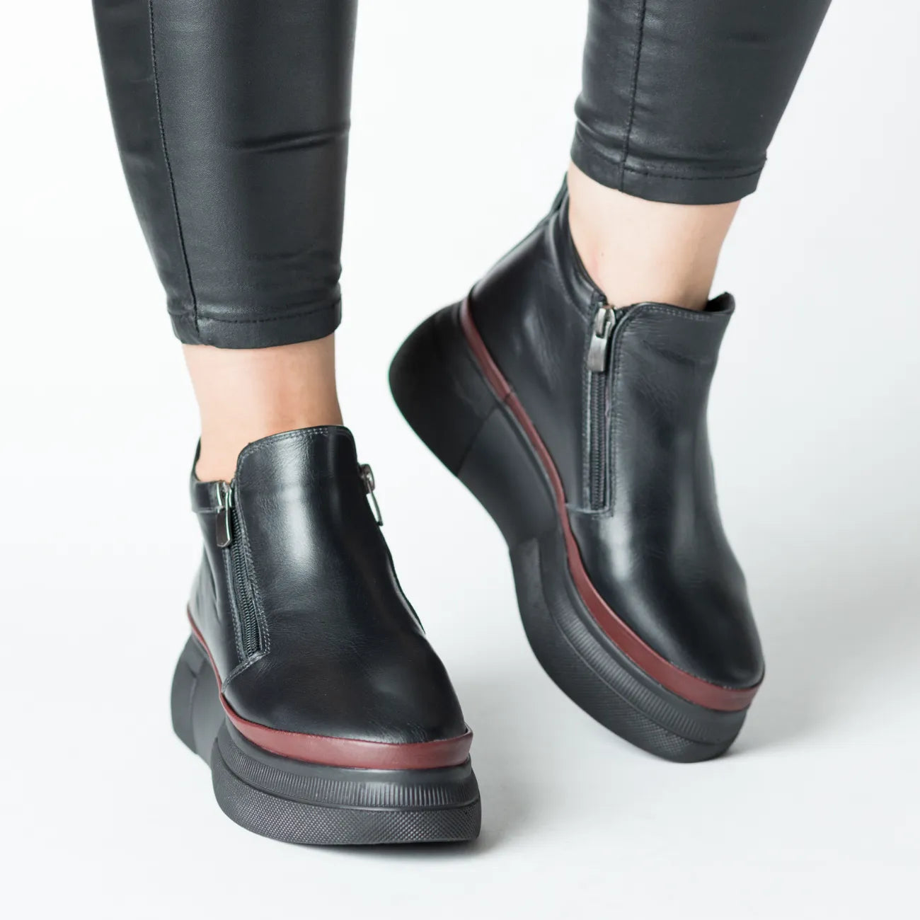 Botine de iarna eleganta, Ghete cu fermoar la glezna de dama din piele naturala Neagra Sky