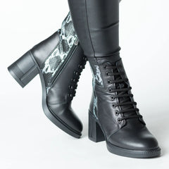 Botine cu toc Negru de dama din piele naturala imprimat Combat