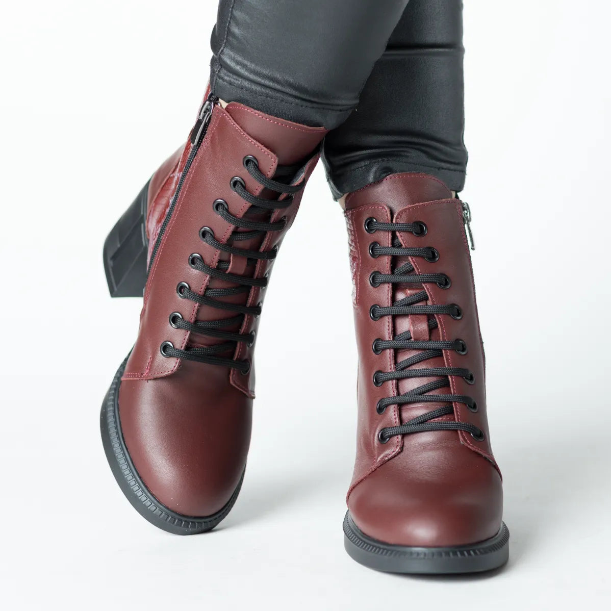 Women's burgundy heeled ankle boots made of printed natural leather Combat