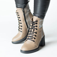 Women's beige heeled ankle boots made of printed natural leather Combat