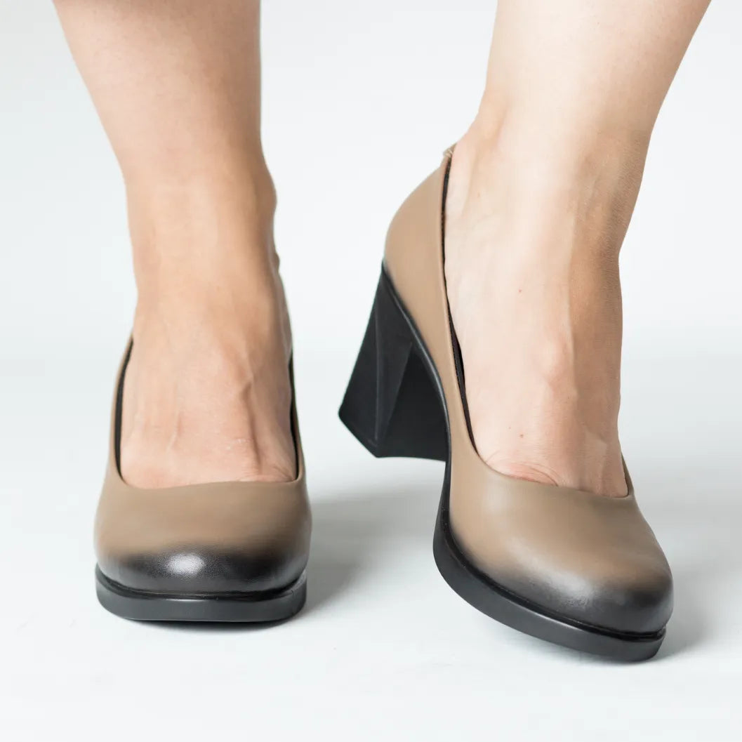Classic heeled shoes, elegant natural leather, Istanbul Khaki