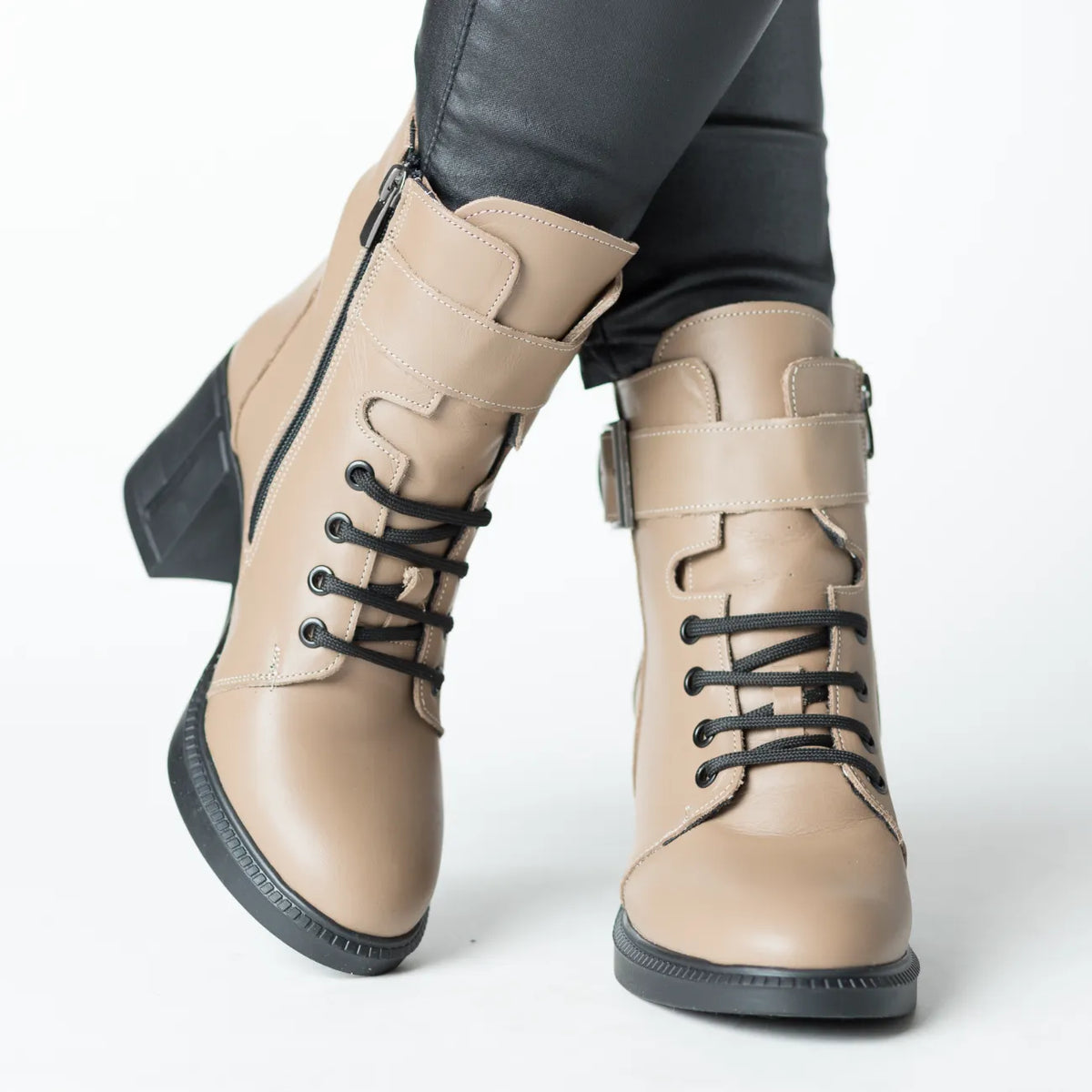 Botine cu toc Bej insertie elastica frontala de dama din piele naturala Dalmatian