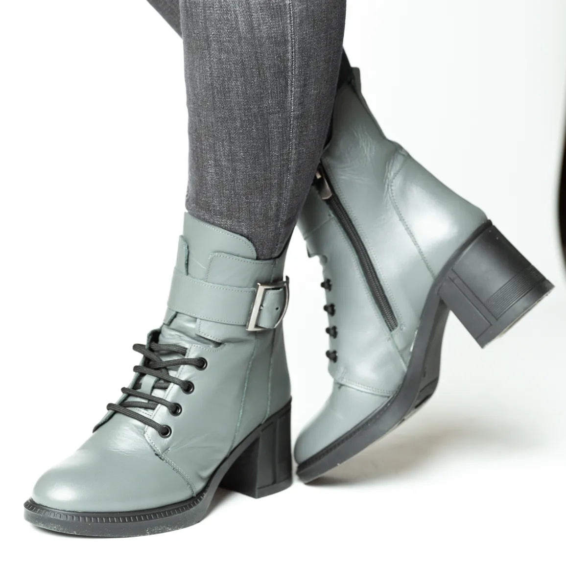 Botine cu toc Gri insertie elastica frontala de dama din piele naturala Dalmatian