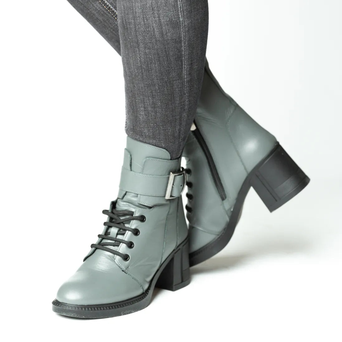 Botine cu toc Gri insertie elastica frontala de dama din piele naturala Dalmatian