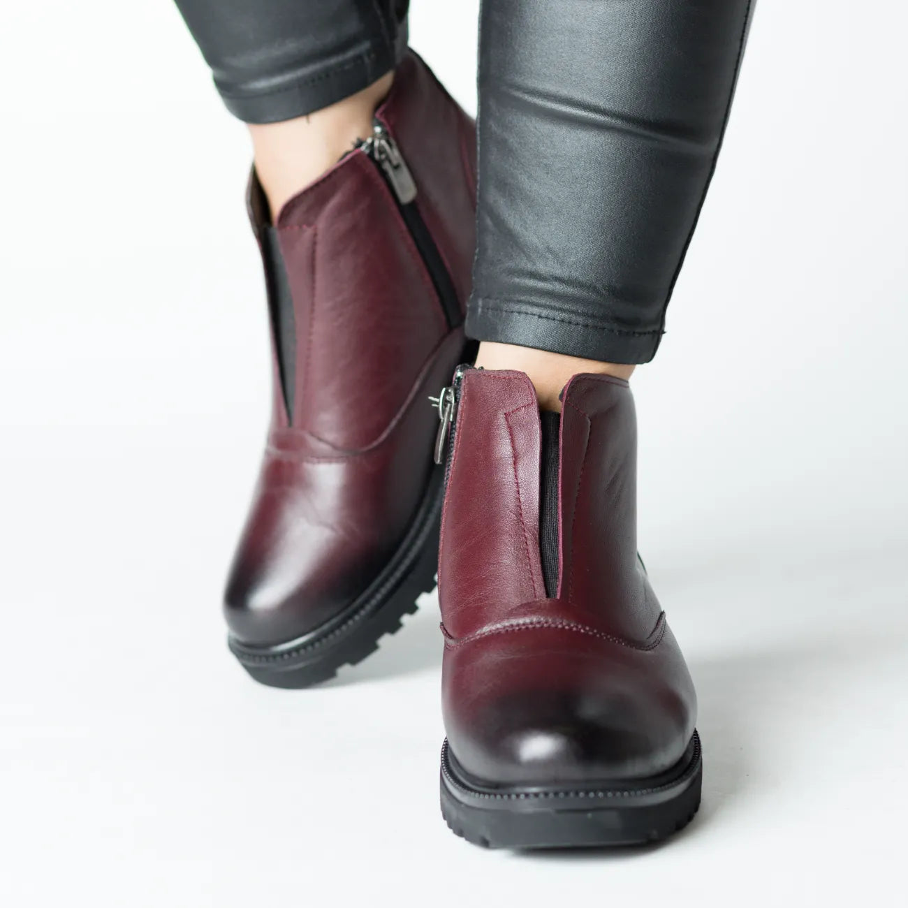 Botine de iarna Bordo cu fermoar de dama din piele naturala Fornio