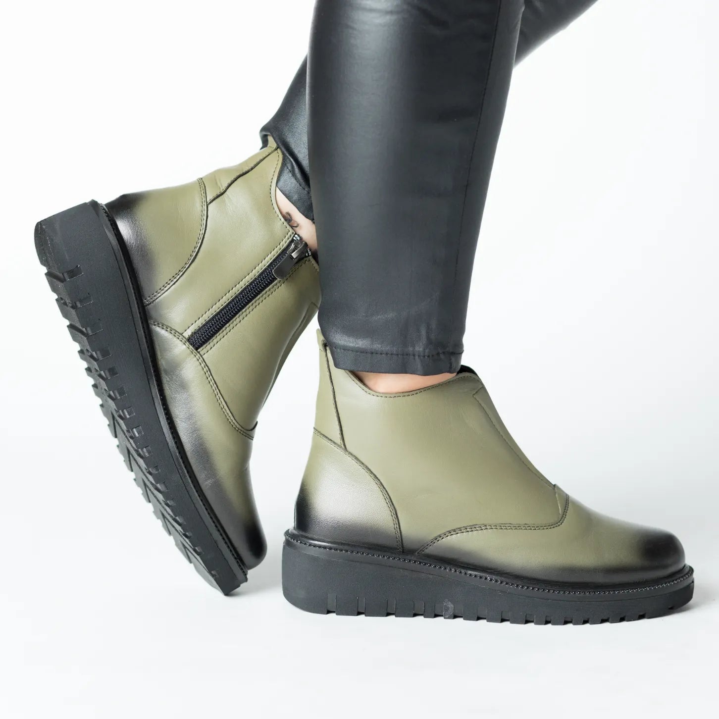 Botine de iarna Verde cu fermoar de dama din piele naturala Fornio