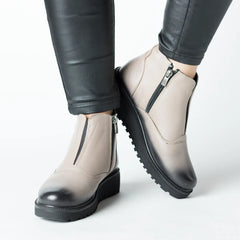 Beige winter ankle boots with zipper for women made of genuine leather Fornio