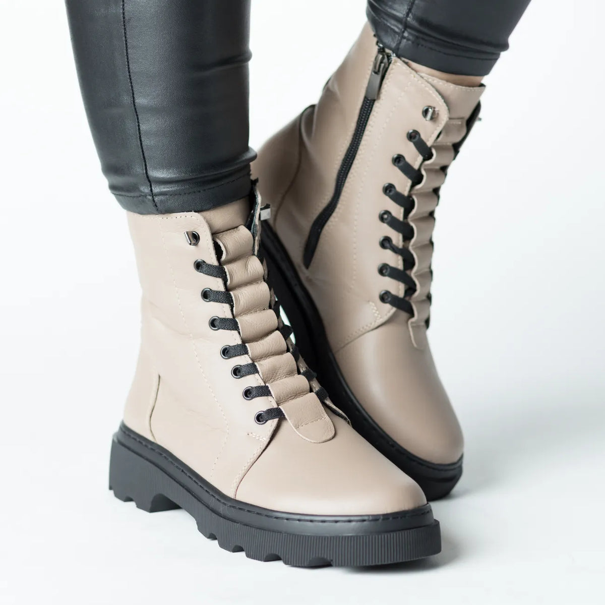 Ghete piele naturala Bucuresti Vision