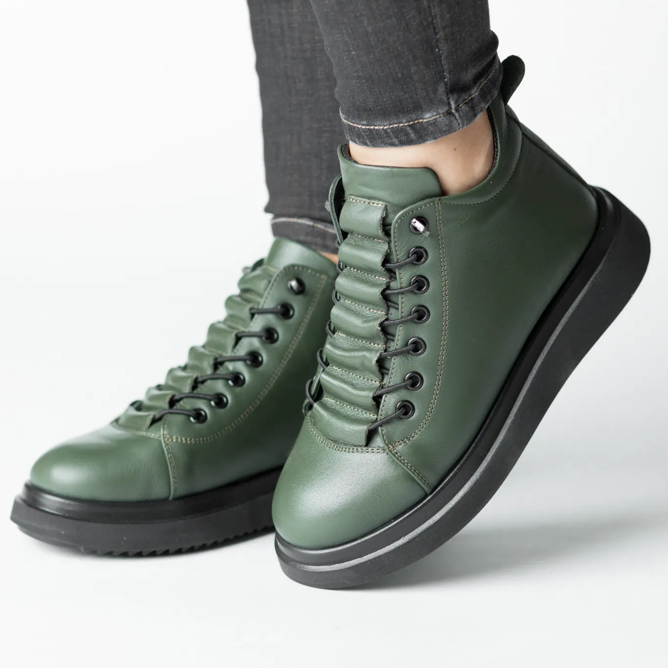 Ghete cu fermoar Verde Kaki la glezna de dama din piele naturala Sibiu
