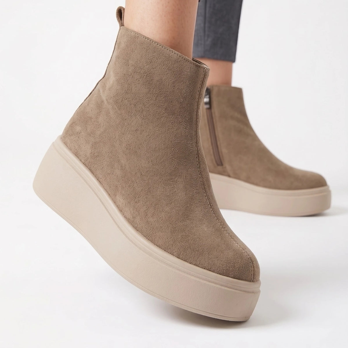 Ghete piele intoarsa Marsilia Beige Inchis