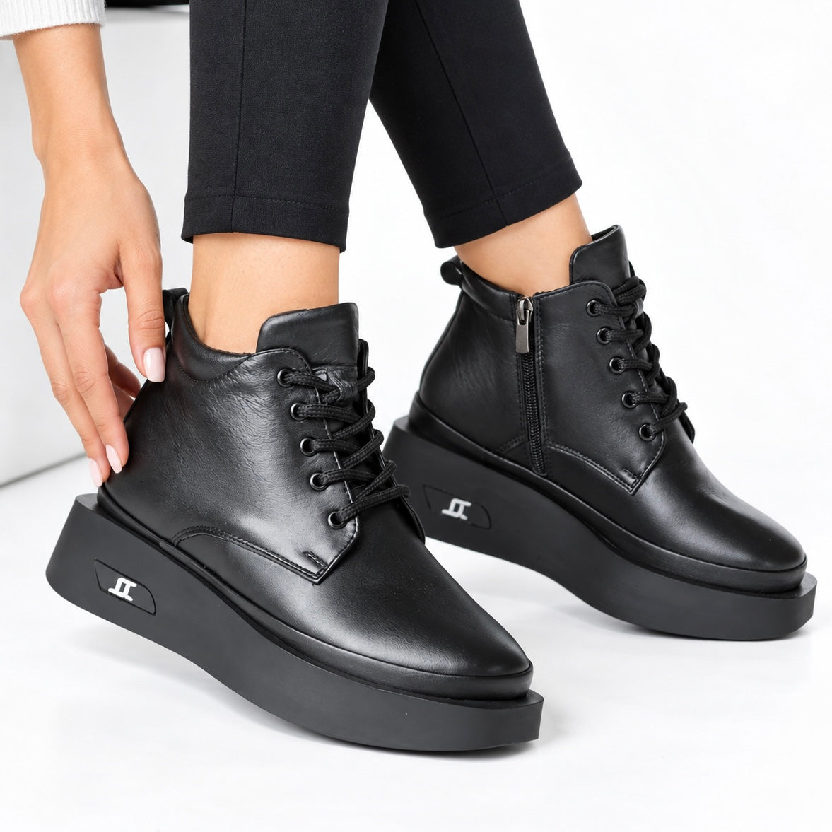 Ghete piele naturala Camora Black