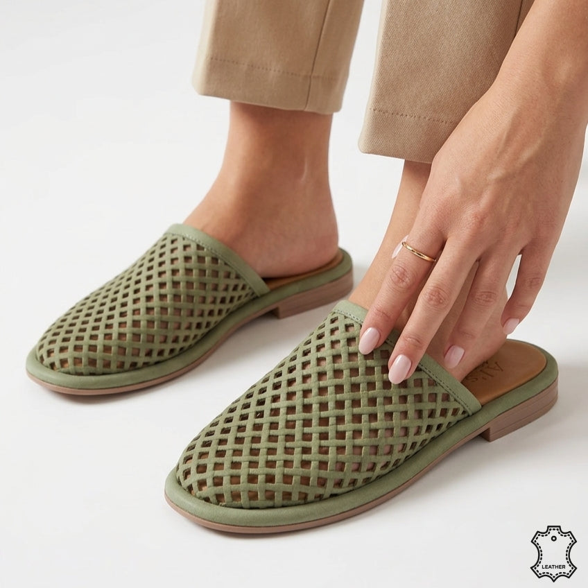 Papuci verzi avocado piele naturală perforată