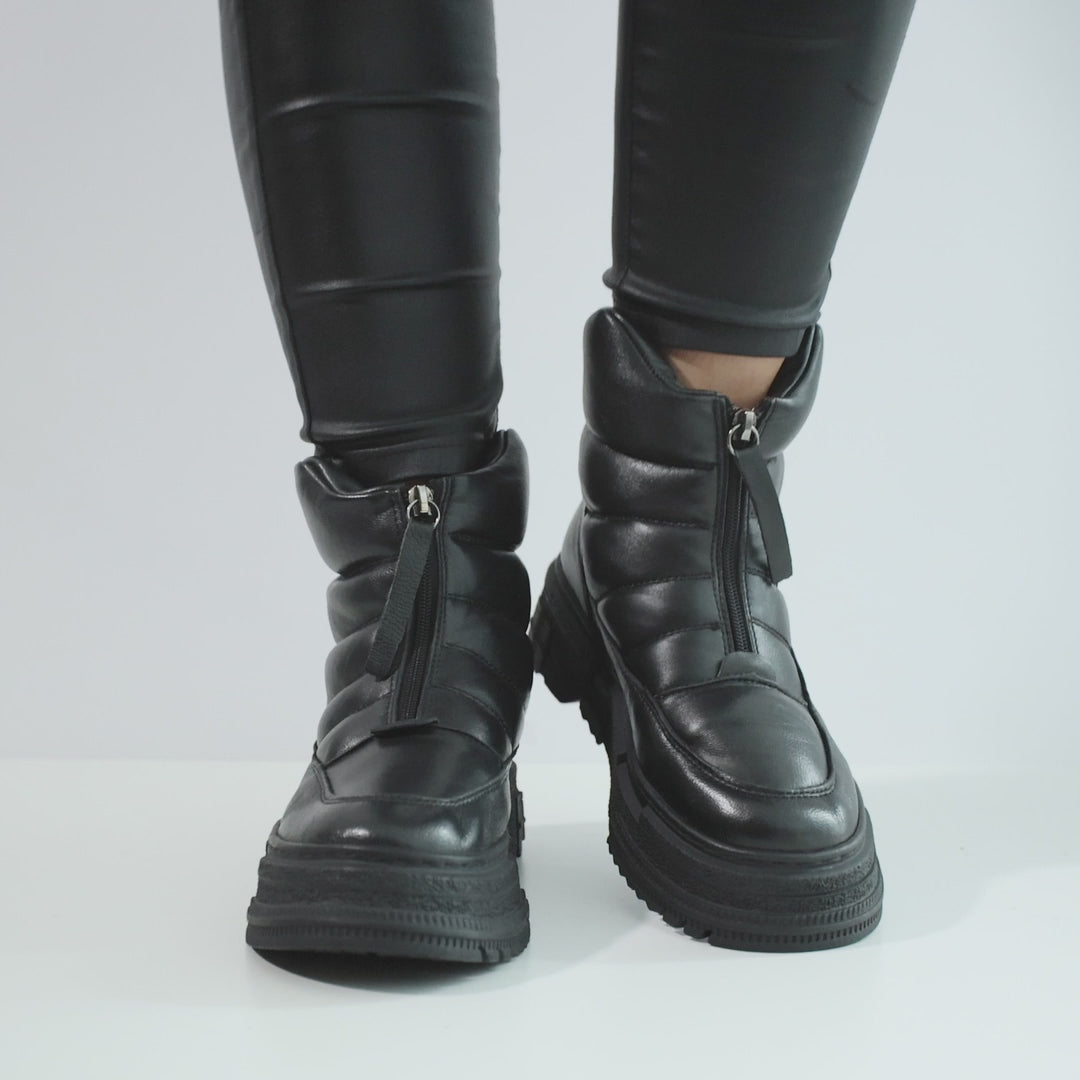 Women's Black Snow Boots with Zipper Made of Genuine Leather Pucioasa